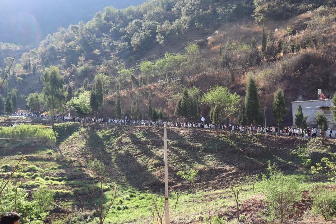 东川教育