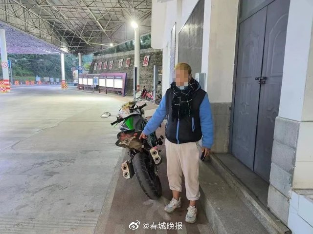 保山这个伙子胆太肥了！3年内12次无证驾驶