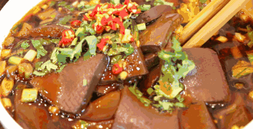 鸭血里并没有垃圾和毒素