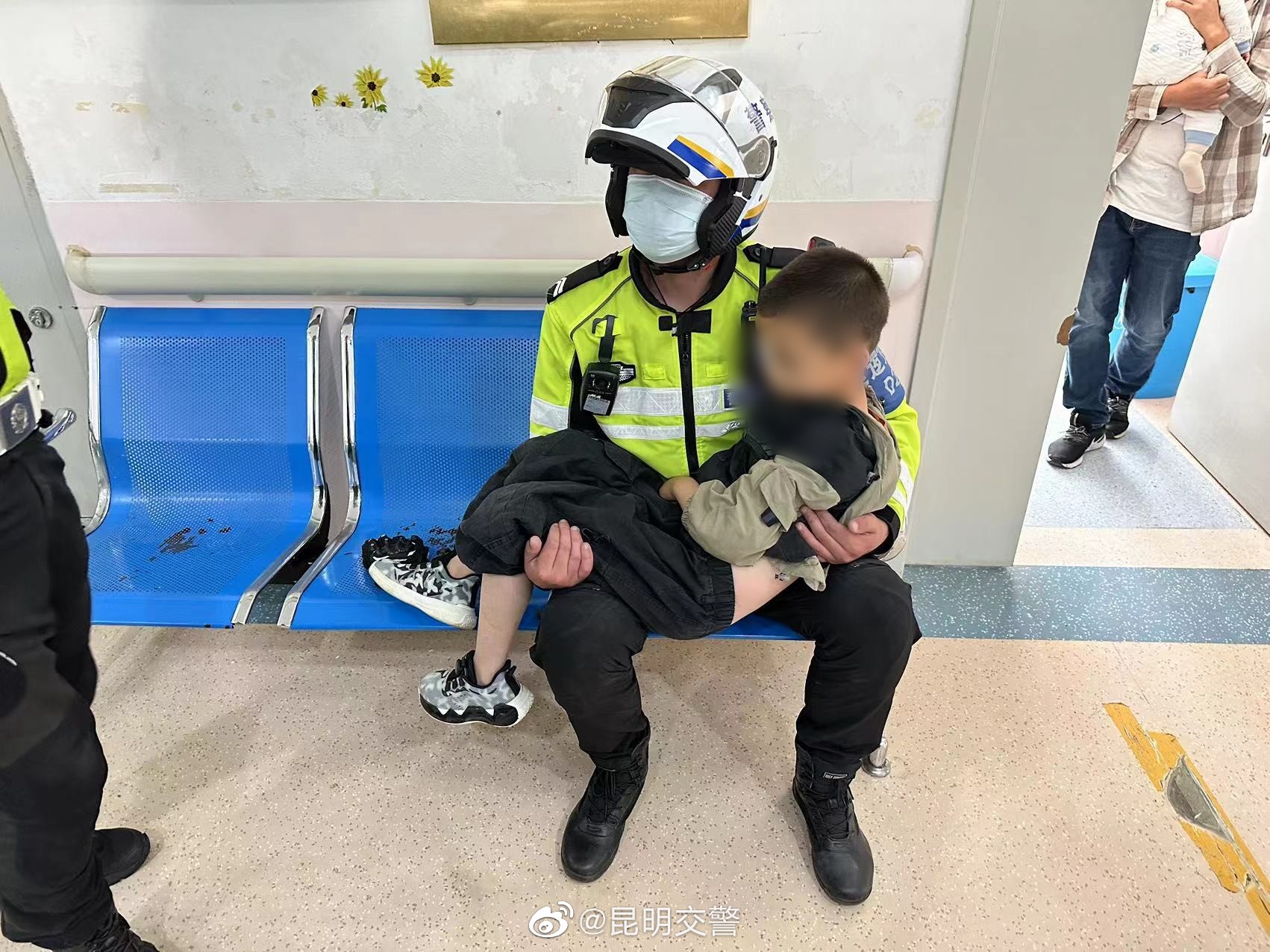 昆明交警