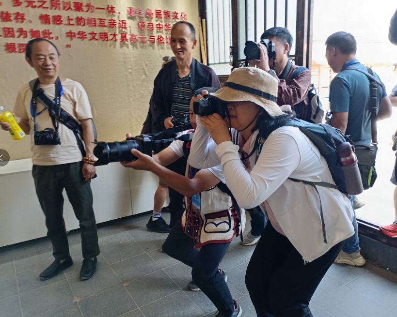爱上富民
