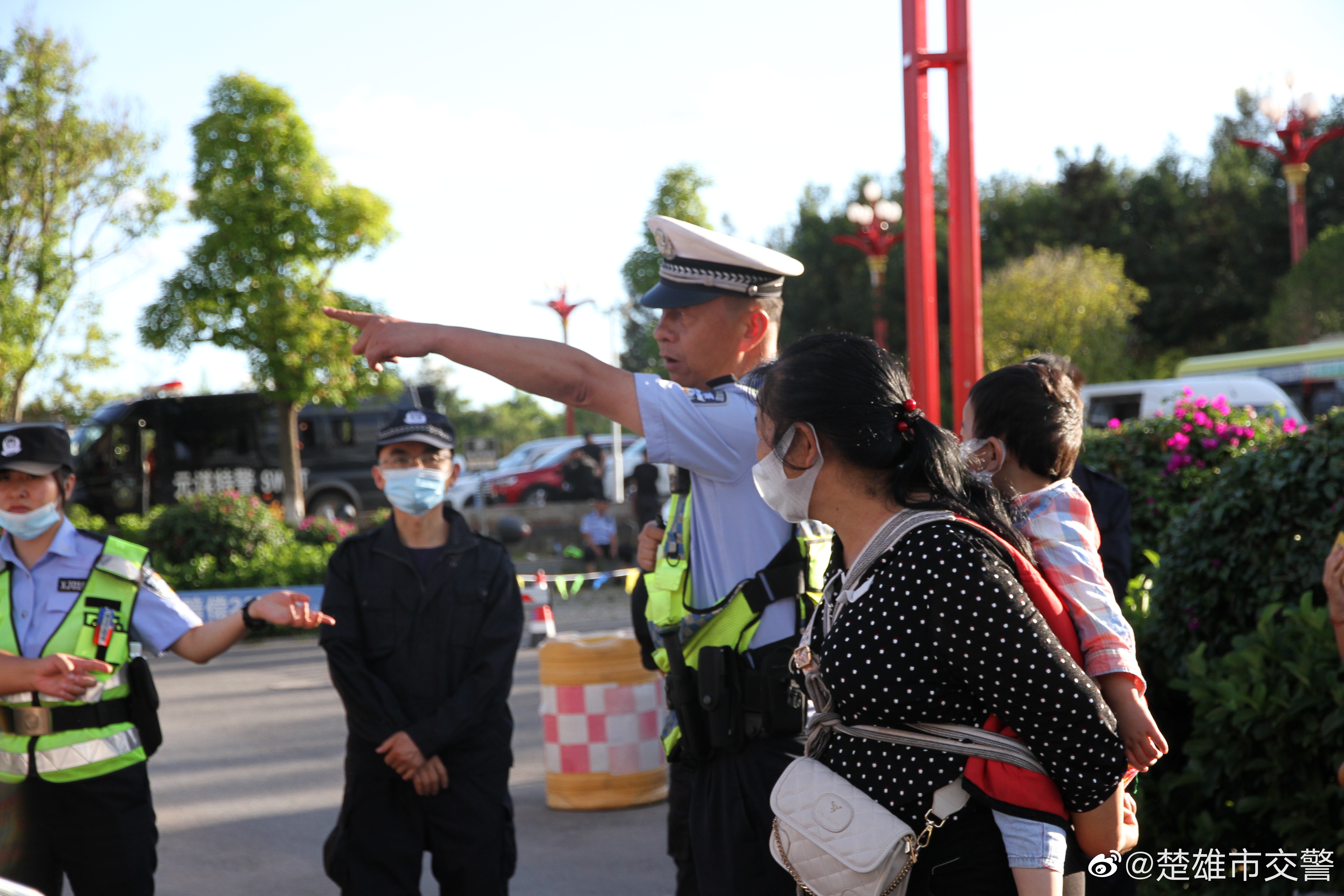 五一期间,自驾楚雄市游的外地车辆轻微违法不予处罚