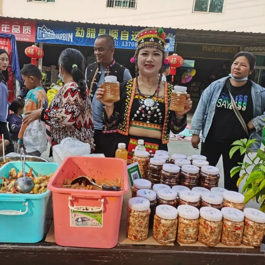 西双版纳望天树景区