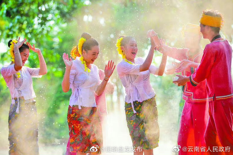 云南多地精心筹备泼水节活动