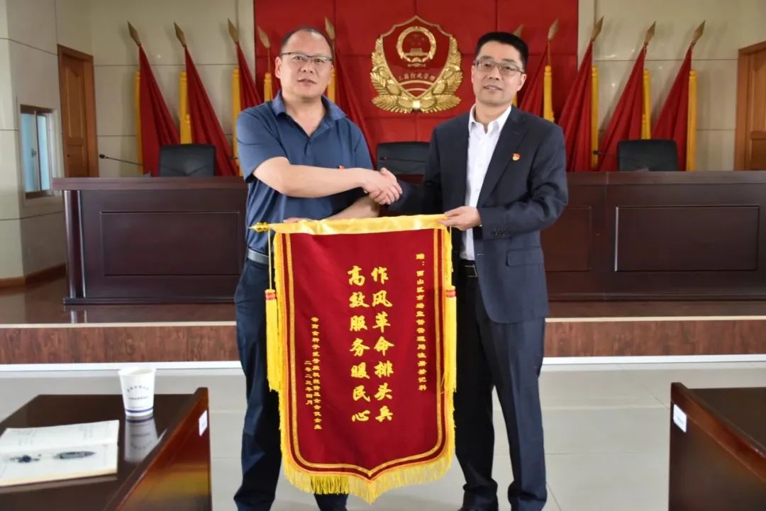 昆明西山发布