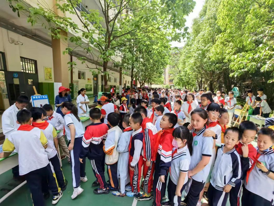 昆明西山发布
