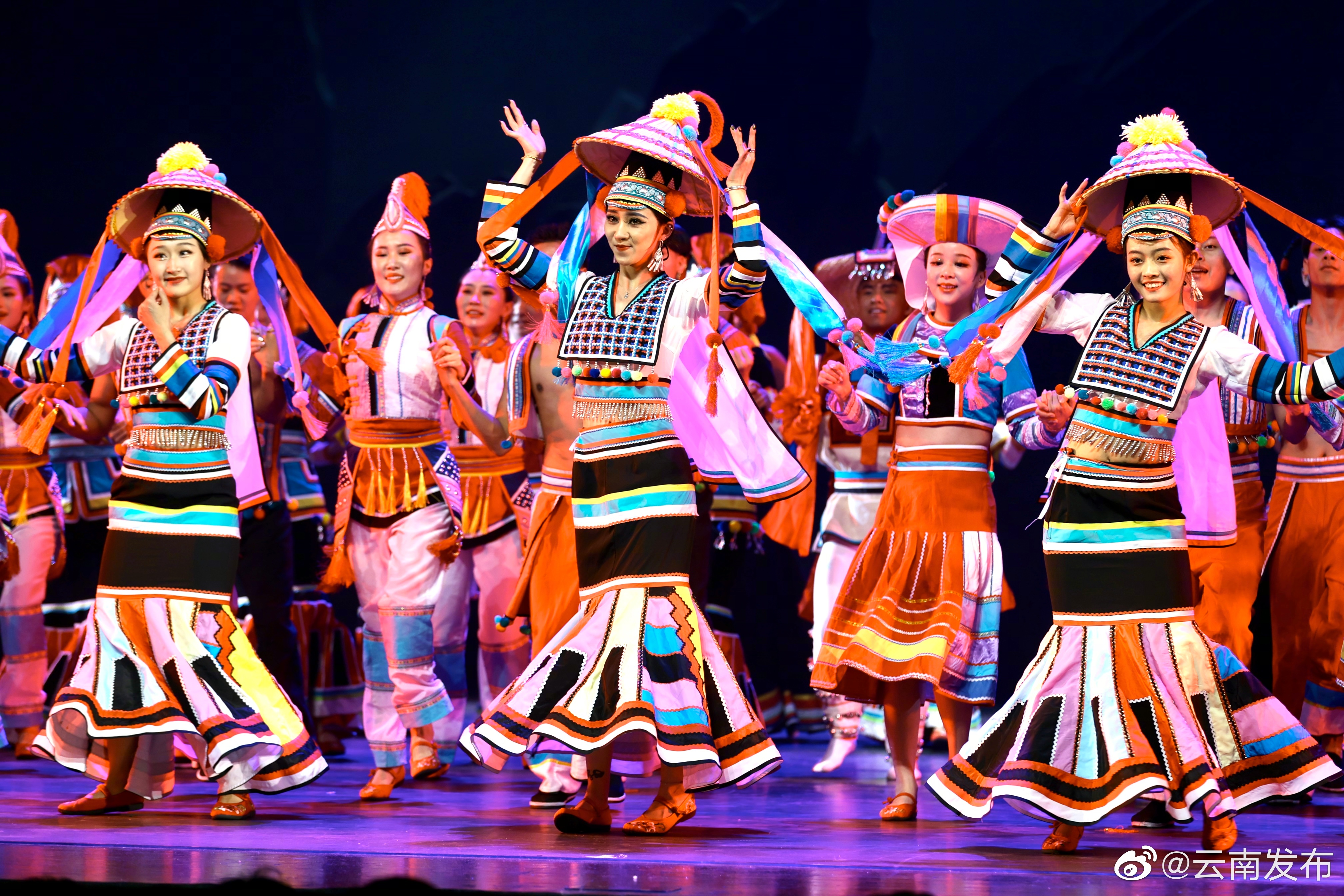 第八届中国舞蹈节在昆落幕