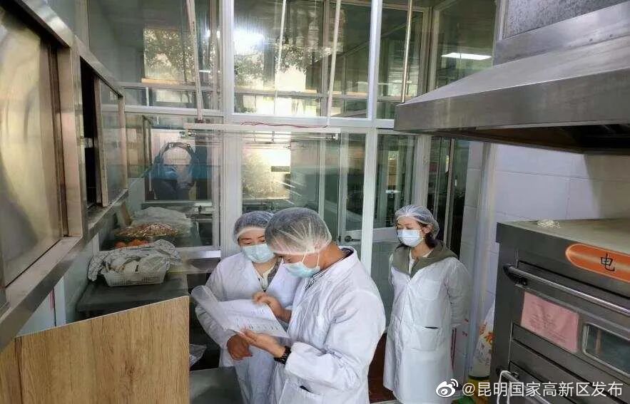 昆明市市场监督管理局高新分局组织开展校园食品安全专项抽检工作