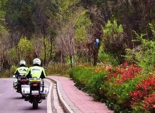 昆明交警