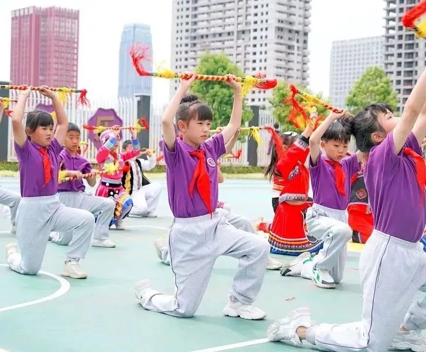 昆明西山教育体育