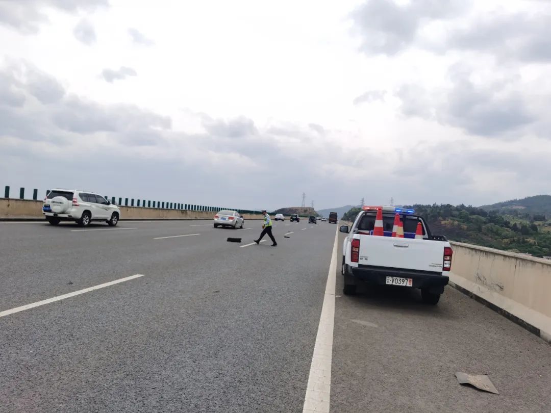 云南高速交警