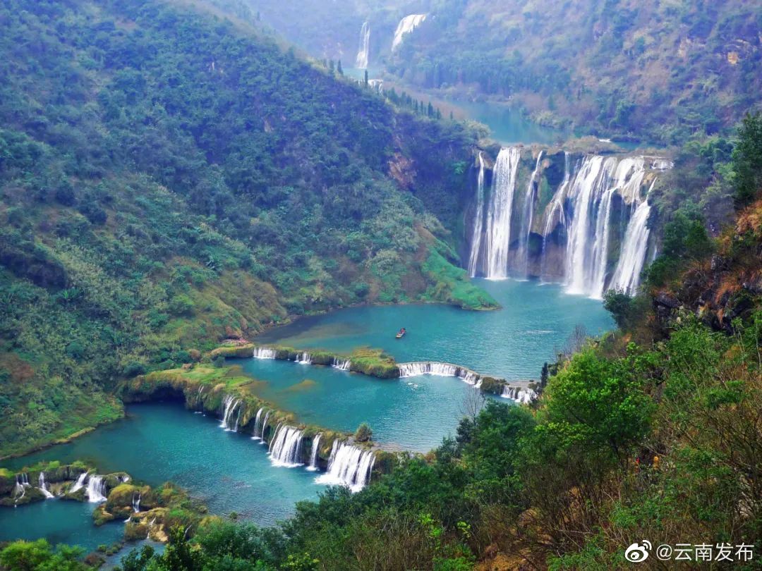 来云南曲靖饱览俊美秀丽的山水画卷