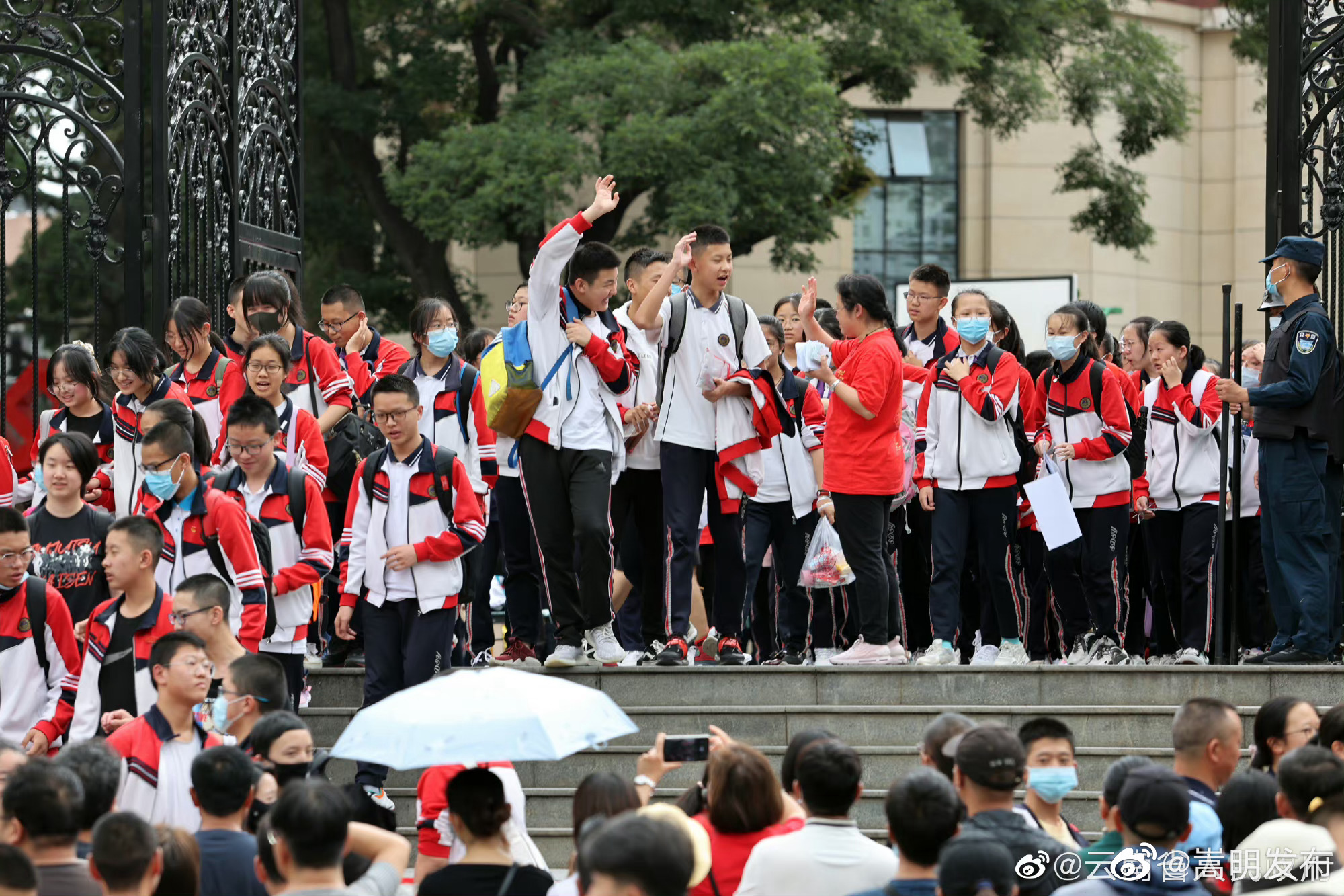 教育部：中小学招生入学，不得通过考试或变相考试选拔学生