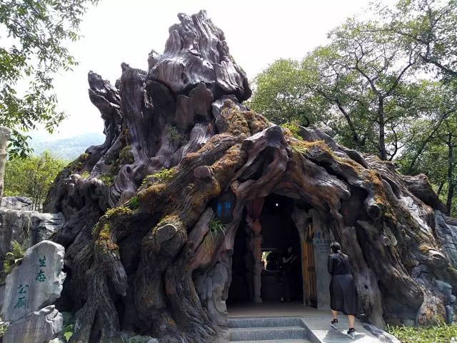 掌上春城