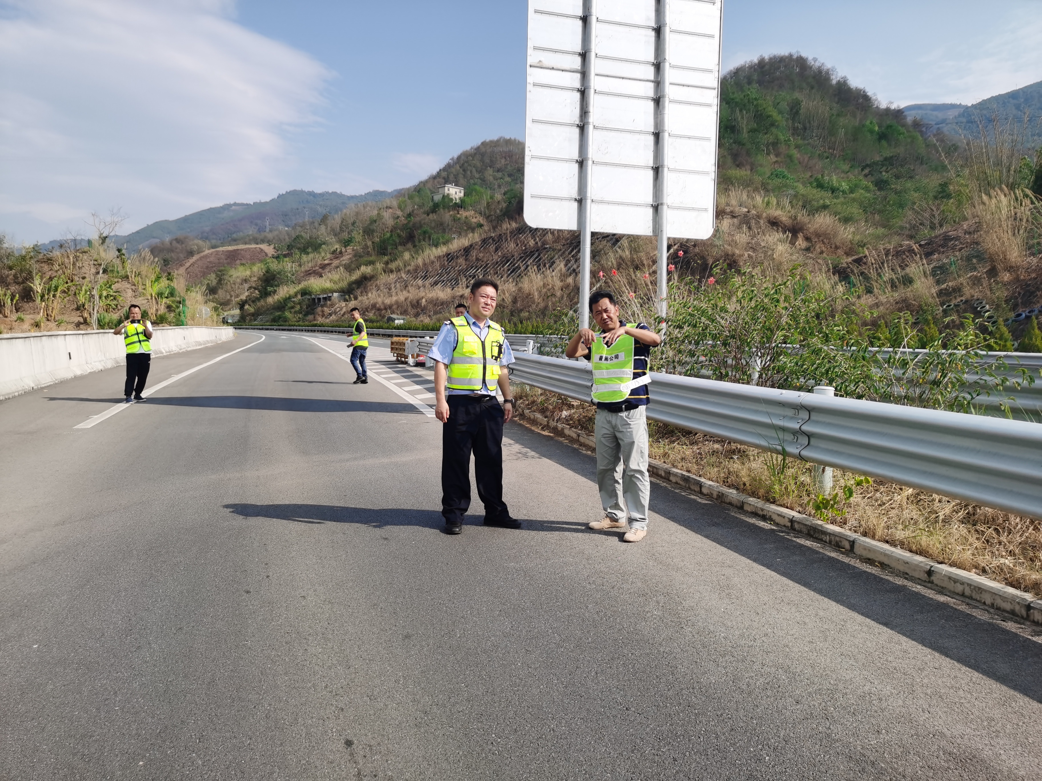 普洱交警