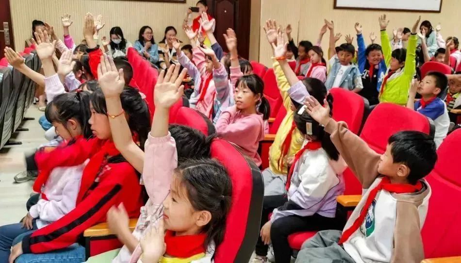 昆明西山教育体育