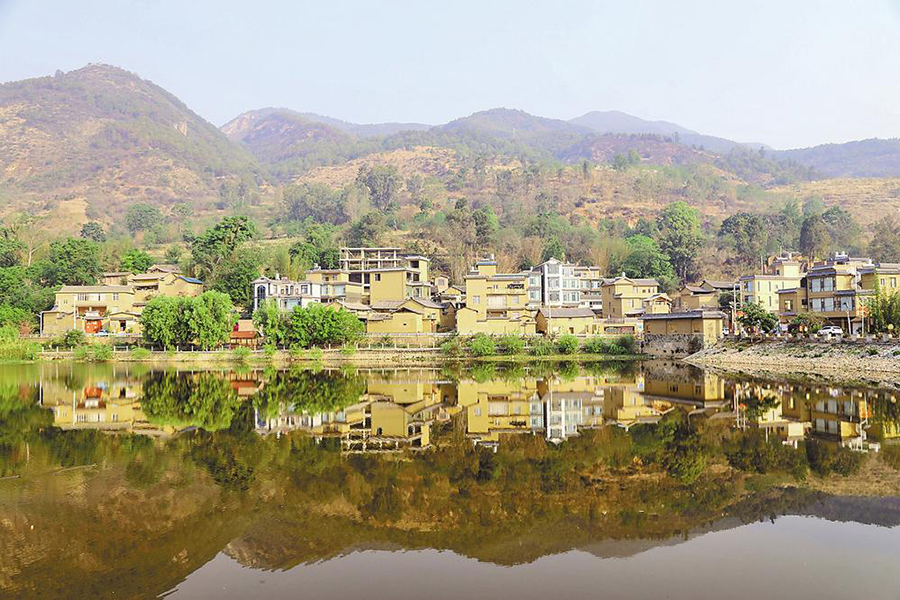 云南弥渡古城村:旅游业提档升级