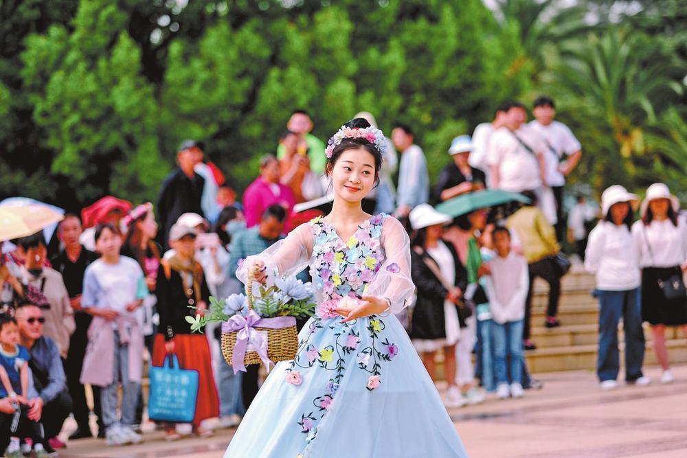 云南省文化和旅游厅