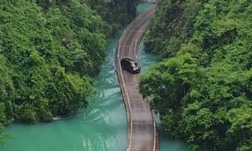 春城晚报