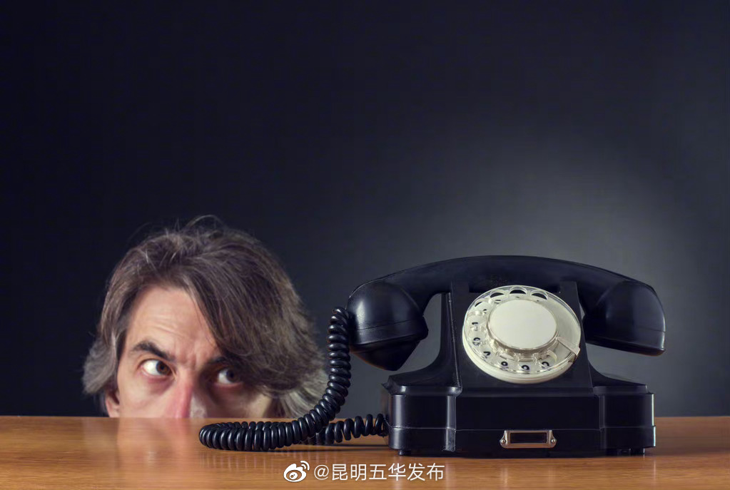 多了一个不接电话的理由：长时间打电话升血压