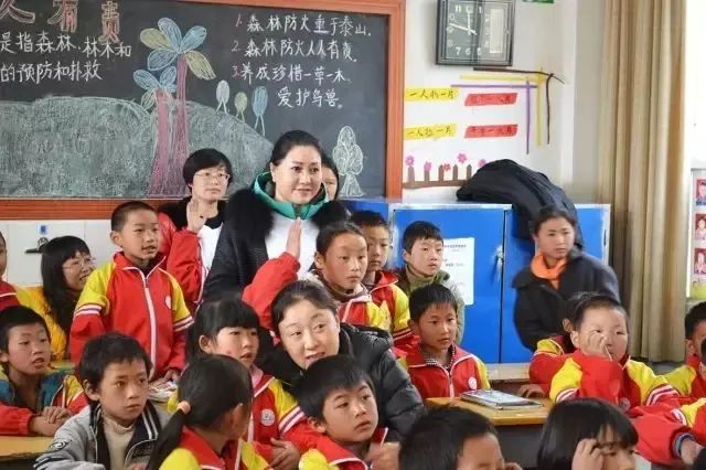 昆明西山教育体育