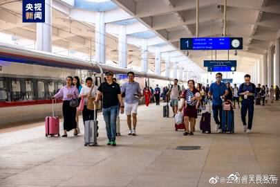 中老铁路旅客发送量突破1600万人次，出入境人员超2万人次