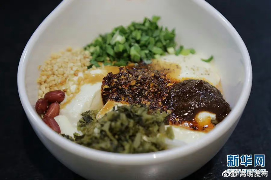 云南米线的N种吃法——豆花米线