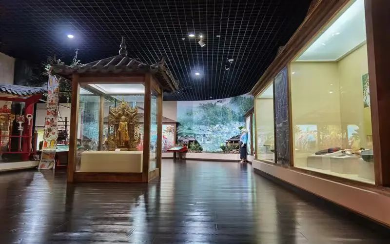 云南省文化和旅游厅