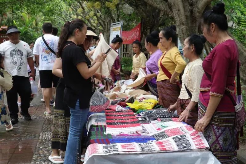 西双版纳傣族自治州人民政府