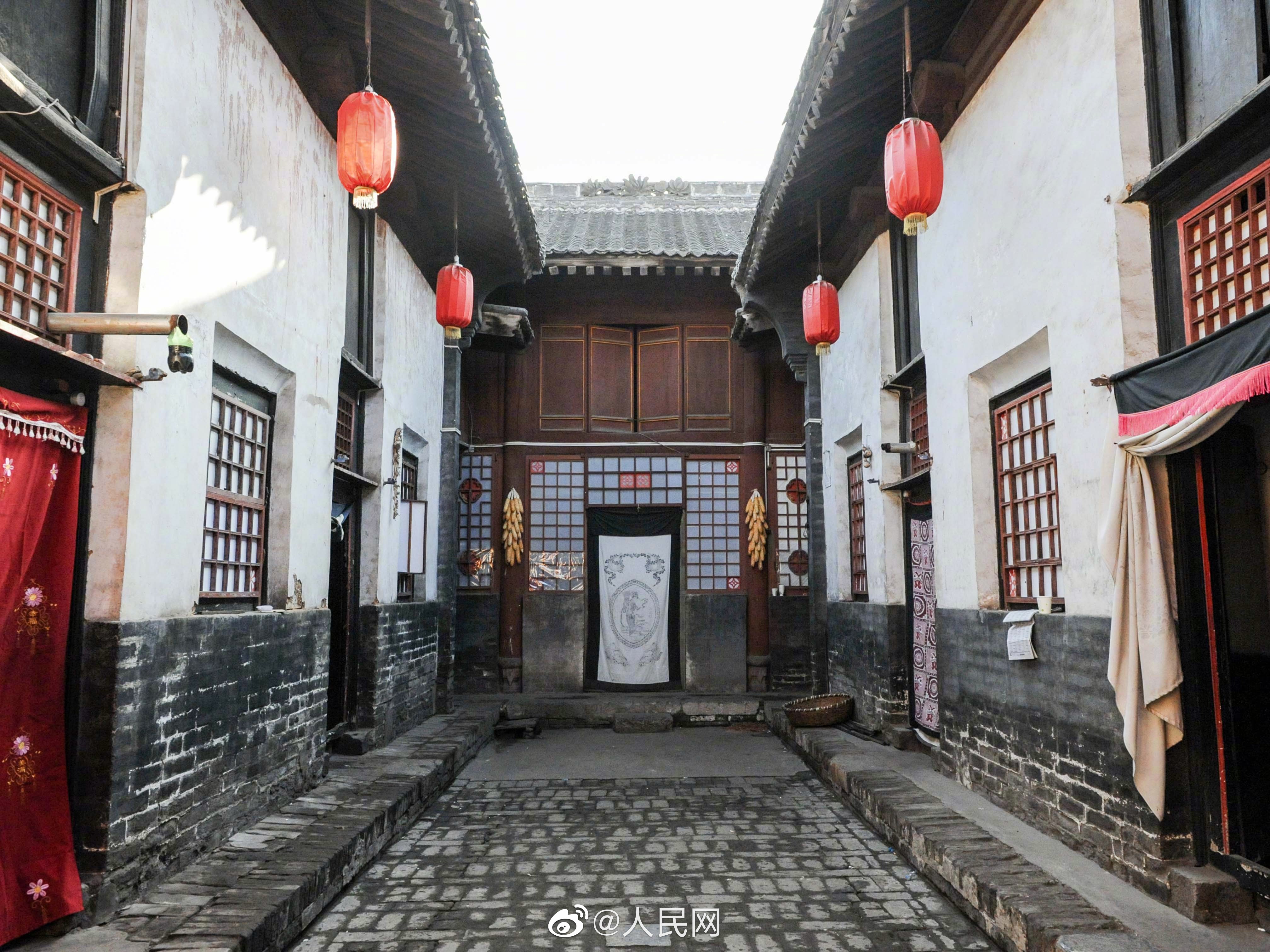 人民网