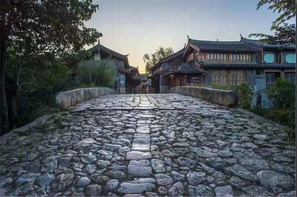 丽江日报