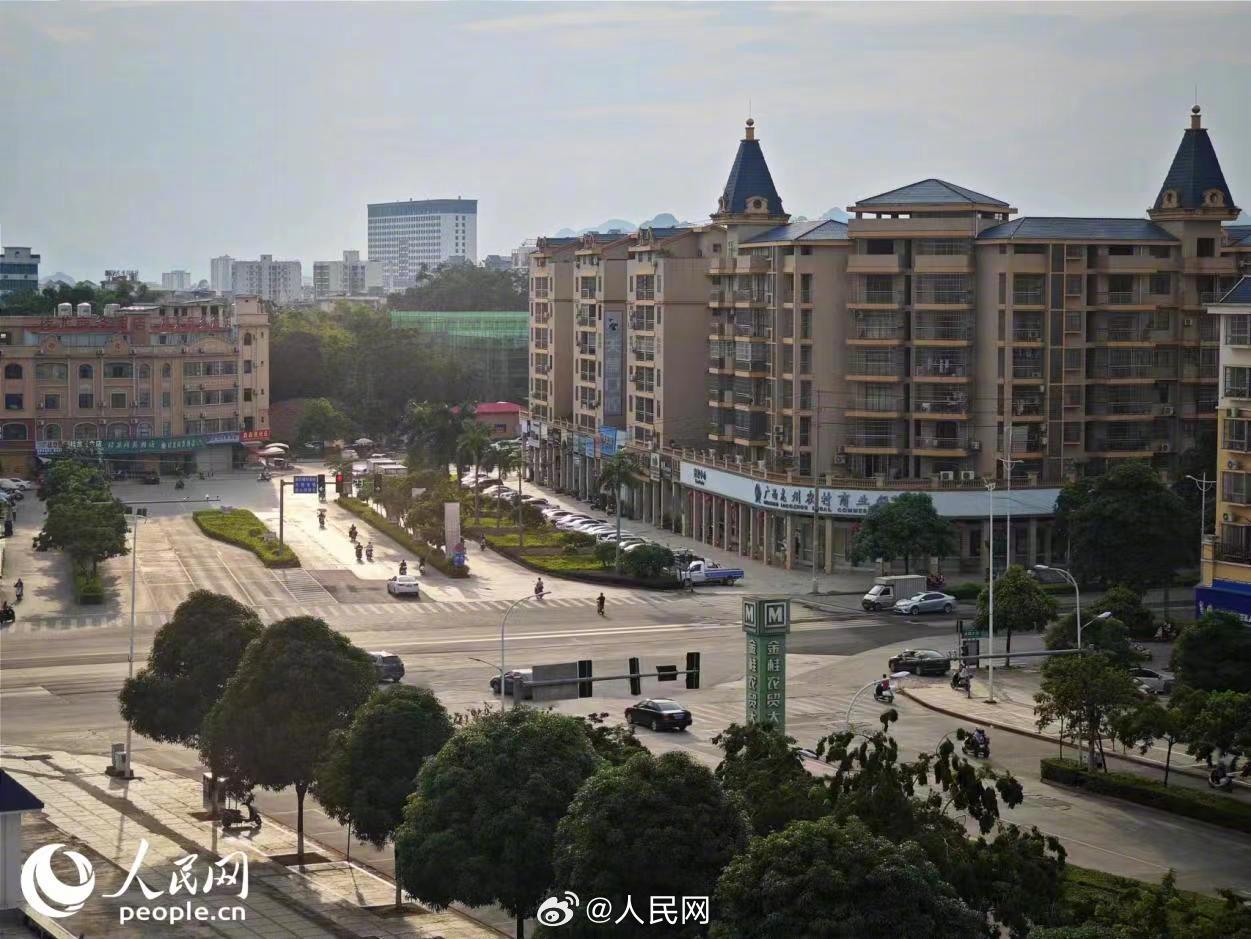 人民网
