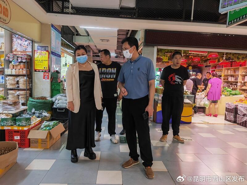 西山区市场监管局“三项措施”助力农贸市场“创卫”复审工作