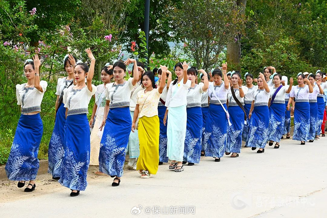 昌宁勐统镇第一届“甜笋节” 开幕