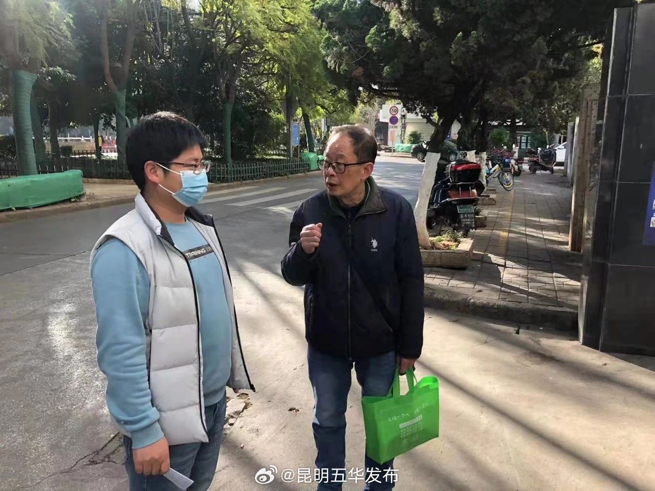 五华故事丨黄贯华：余热未尽献，老骥不偷闲