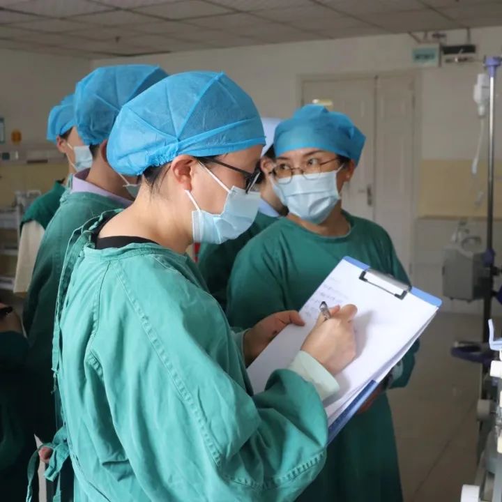 镇雄县人民医院