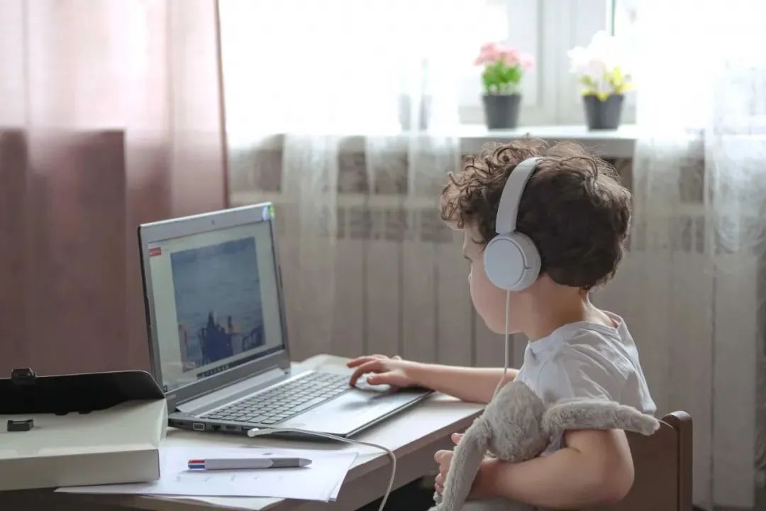 昆明西山教育体育