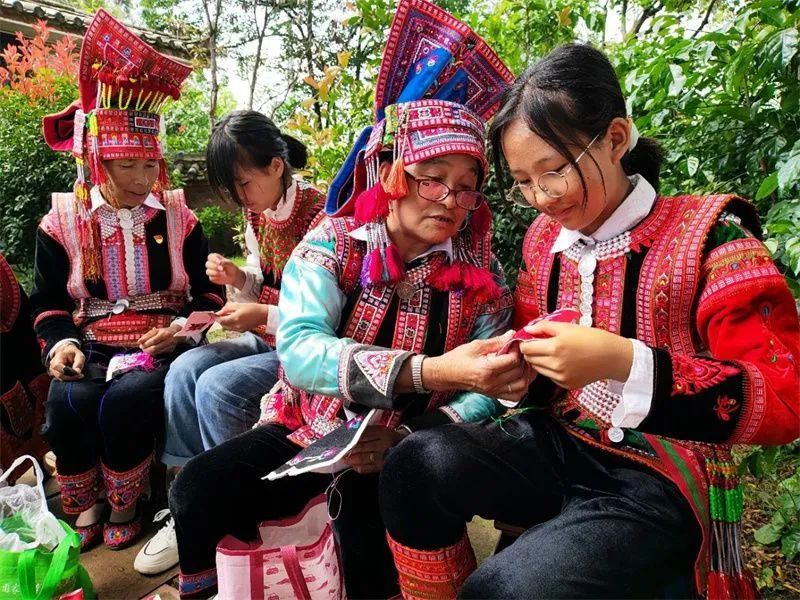 云南省文化和旅游厅