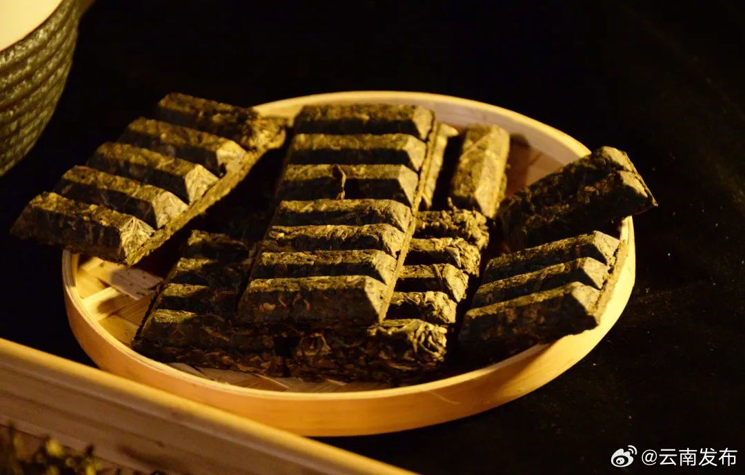 古老民族的茶叶瑰宝——德昂酸茶