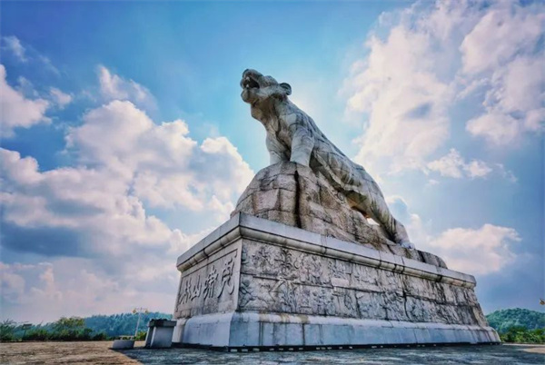 云南省文化和旅游厅