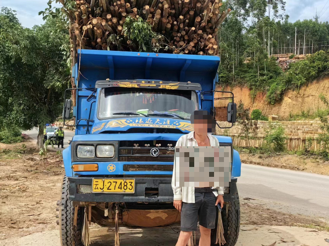 货车非法改装曝光