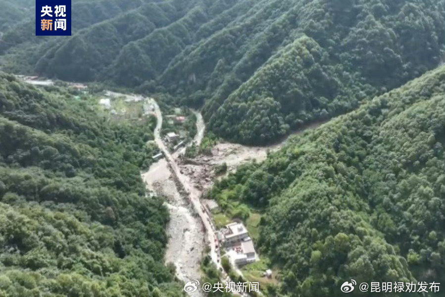 西安一处山洪泥石流已致21人遇难 仍有6人失联