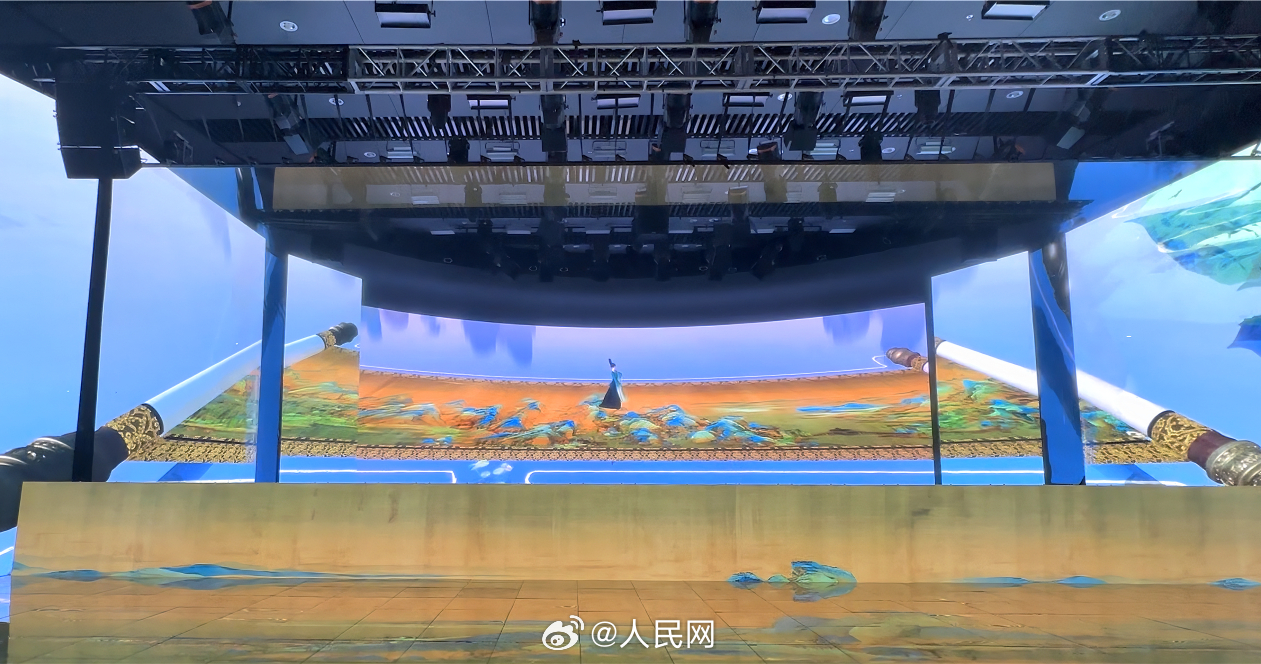人民网