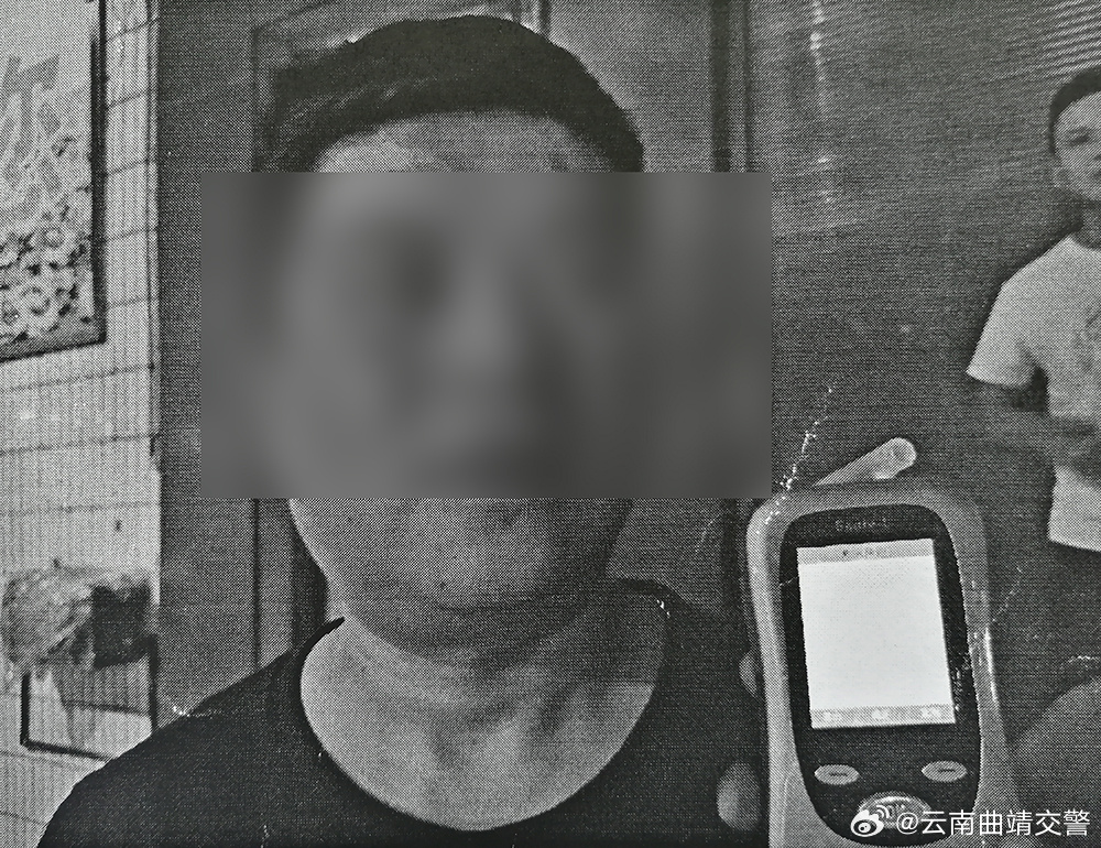 “云滴出行”司机饮酒驾驶，罚款伍仟元、吊销驾照、五年内不得重新取得驾驶证、行拘15日！