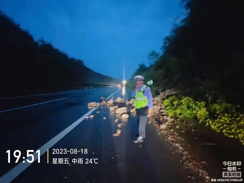 云南高速交警