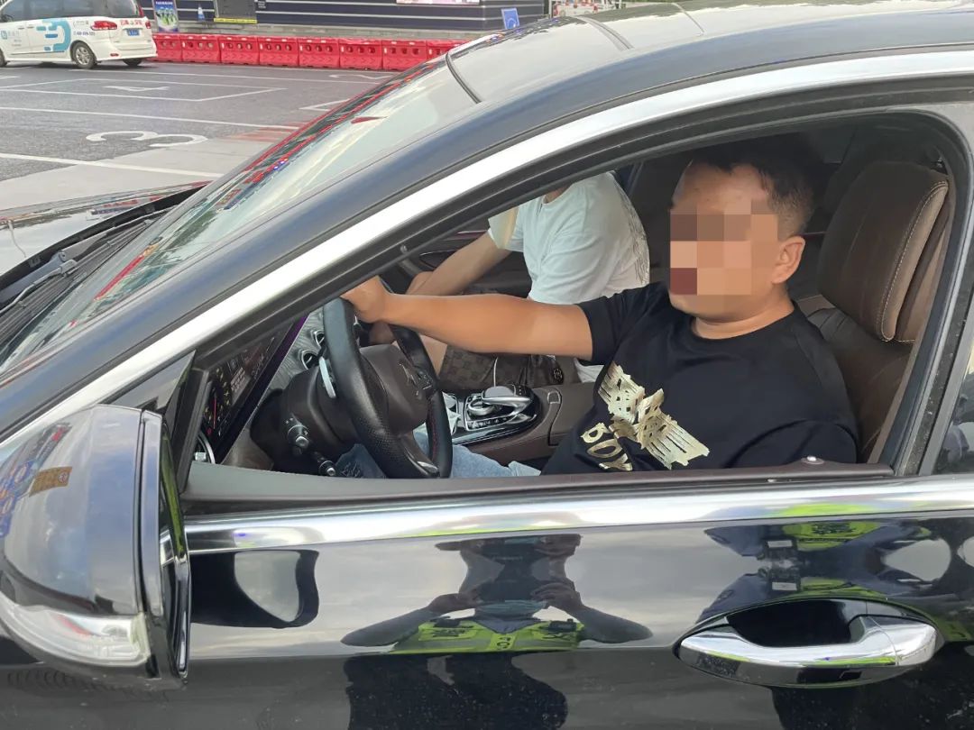 云南高速交警