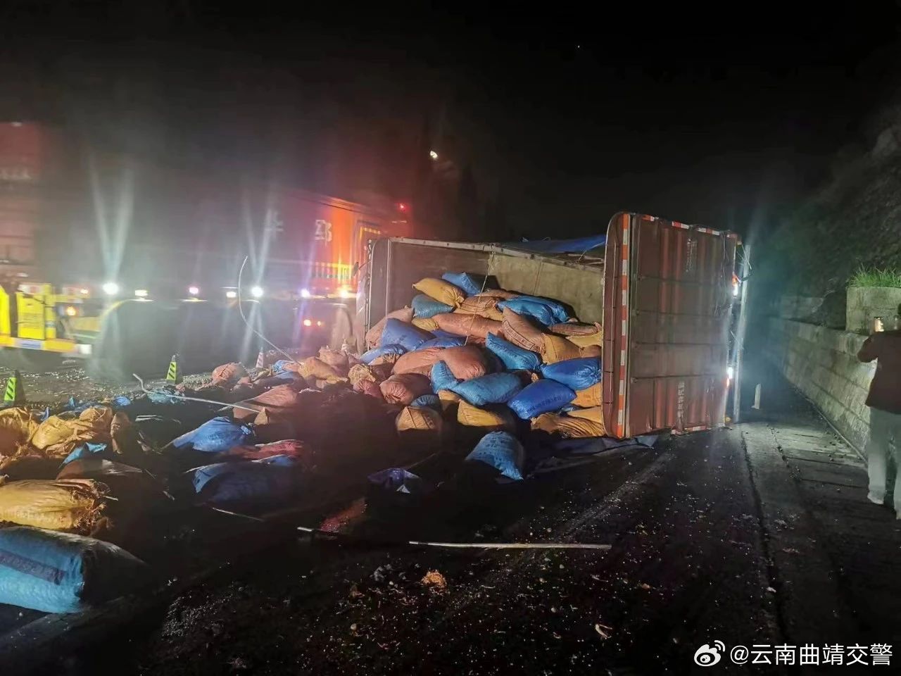 云南曲靖交警