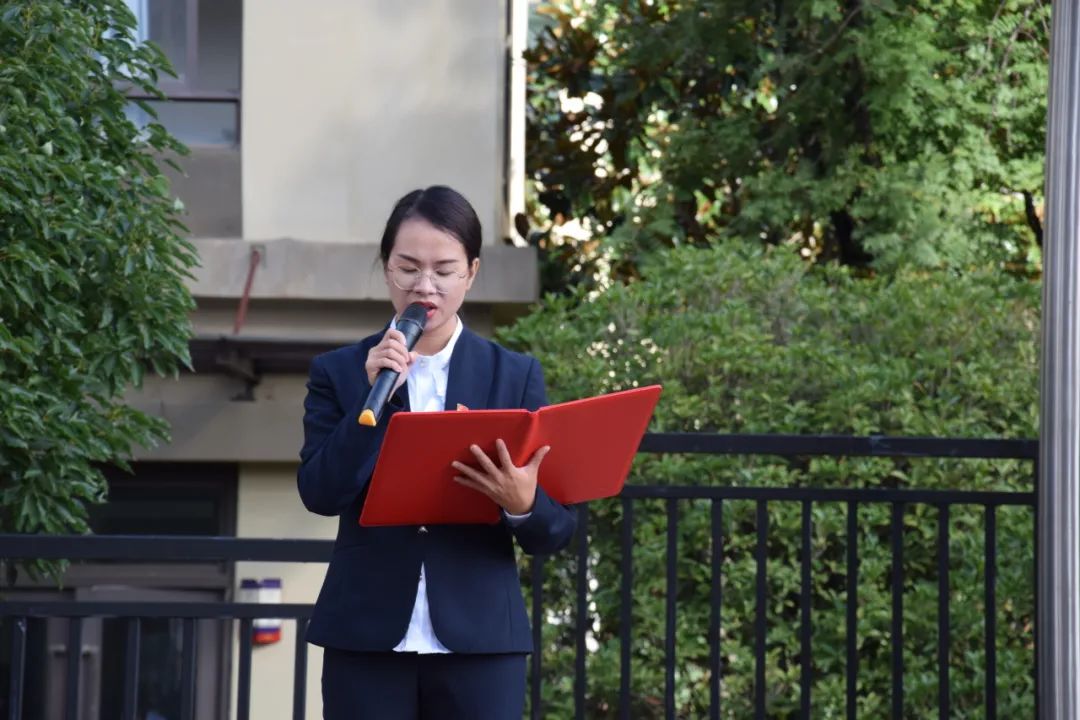 盘龙教育