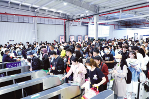 中秋国庆“黄金周”客流井喷 云南铁路预计发送450万人次