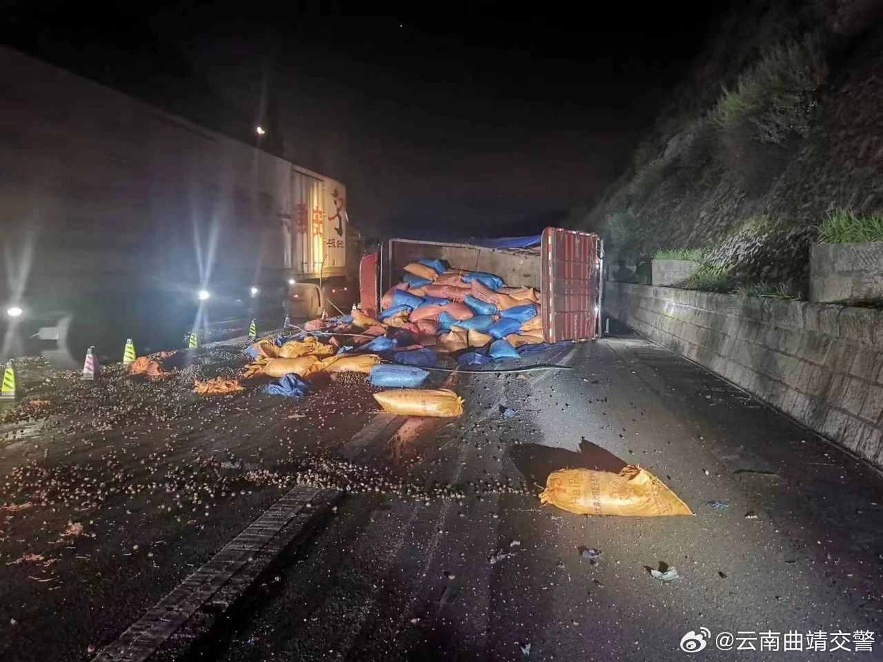 云南曲靖交警